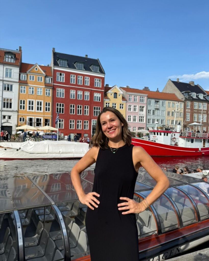 Det nuværende billede har ingen alt-tekst. Filnavnet er: marina-in-cph-compressed.jpg